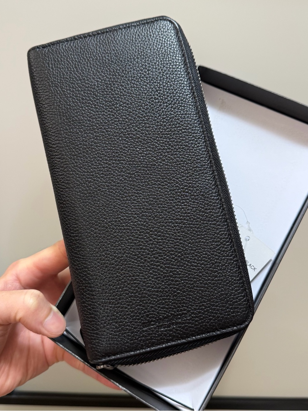 Michael Kors Black Leather Zip Wallet